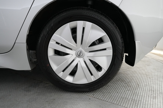 2025 Nissan LEAF