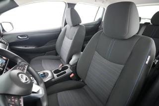 2025 Nissan LEAF — photo 3 of 24