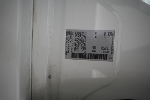 2024 Nissan LEAF