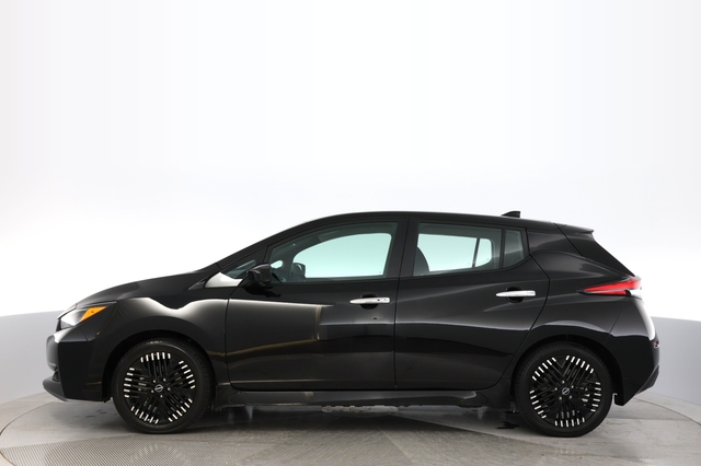 2024 Nissan LEAF