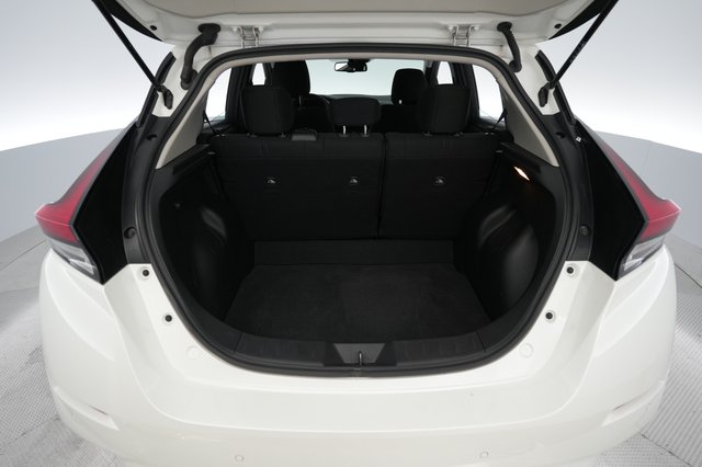 2024 Nissan LEAF — photo 6 of 22