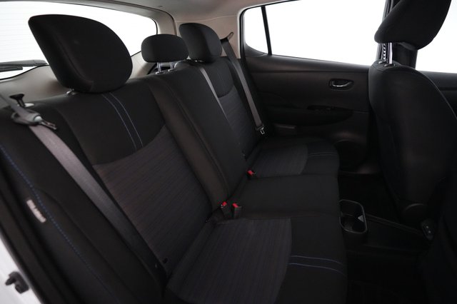 2024 Nissan LEAF — photo 4 of 22