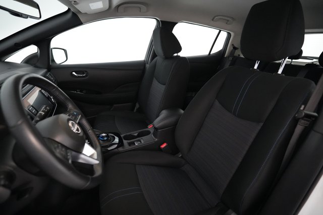 2024 Nissan LEAF — photo 3 of 22