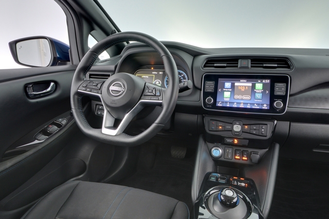 2024 Nissan LEAF