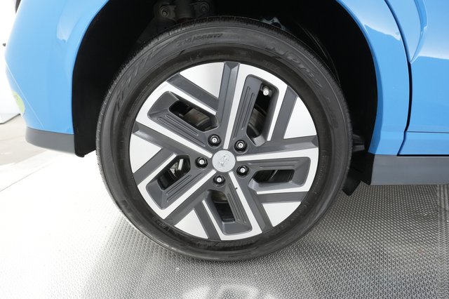 2022 Hyundai Kona — photo 16 of 28
