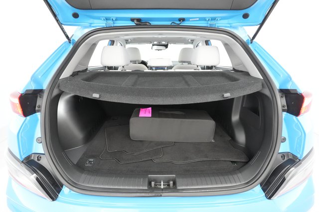 2022 Hyundai Kona — photo 22 of 28