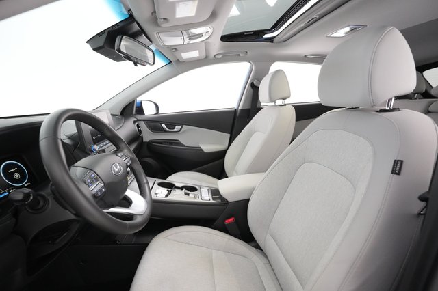 2022 Hyundai Kona — photo 18 of 28