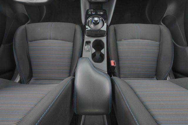 2024 Nissan LEAF — photo 20 of 21
