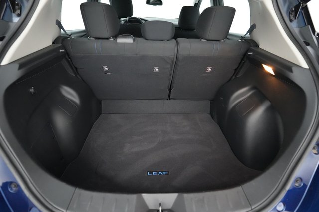 2024 Nissan LEAF — photo 6 of 21
