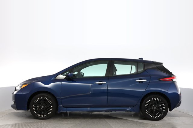 2024 Nissan LEAF — photo 12 of 21