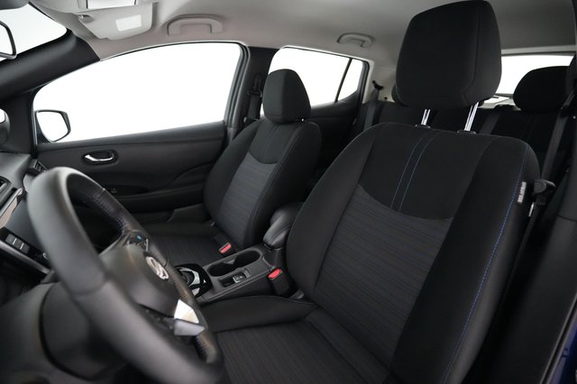 2024 Nissan LEAF — photo 3 of 21