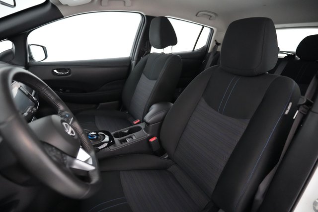 2024 Nissan LEAF — photo 3 of 20