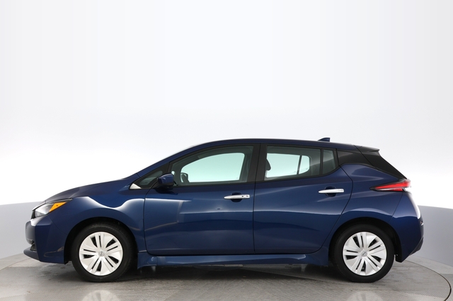 2025 Nissan LEAF