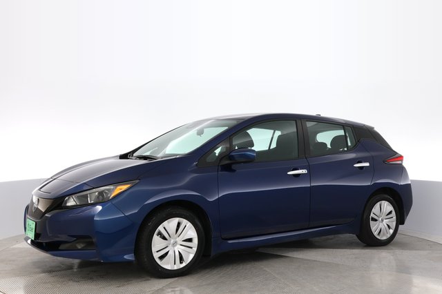 2025 Nissan LEAF — photo 14 of 22