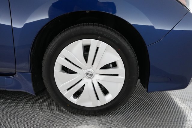2025 Nissan LEAF — photo 15 of 22
