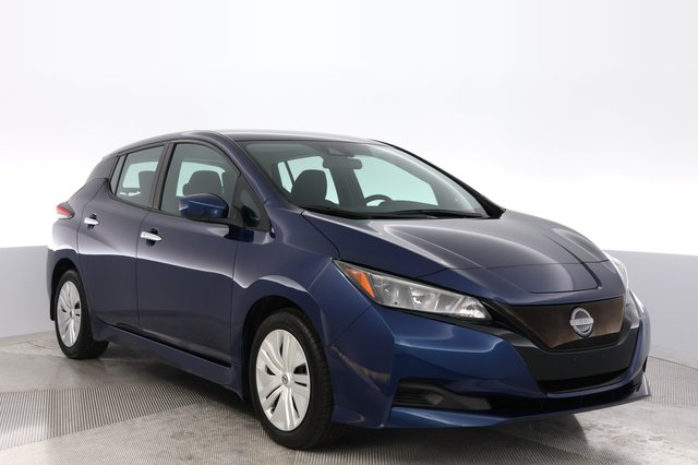 2025 Nissan LEAF — photo 10 of 22