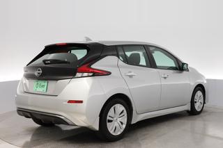 2025 Nissan LEAF — photo 2 of 20