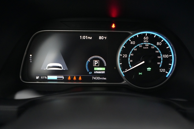 2025 Nissan LEAF
