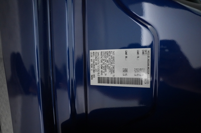 2025 Nissan LEAF