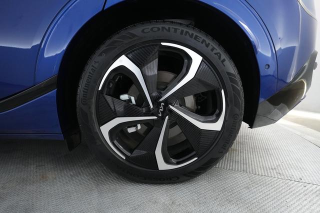 2023 Kia EV6 — photo 7 of 24