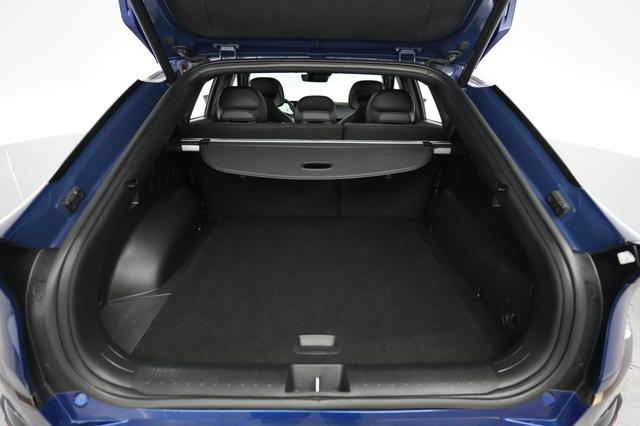 2023 Kia EV6 — photo 6 of 24