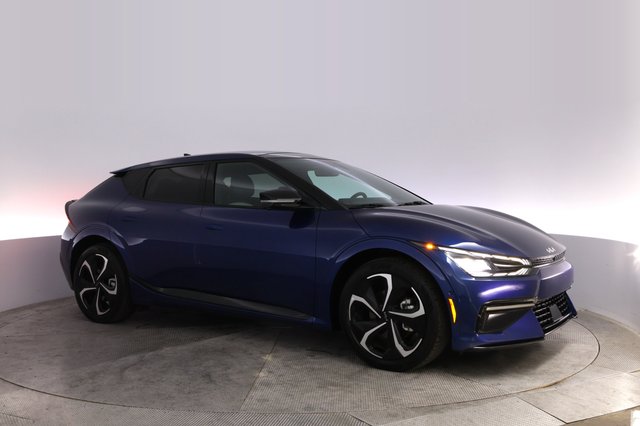 2023 Kia EV6 — photo 11 of 24