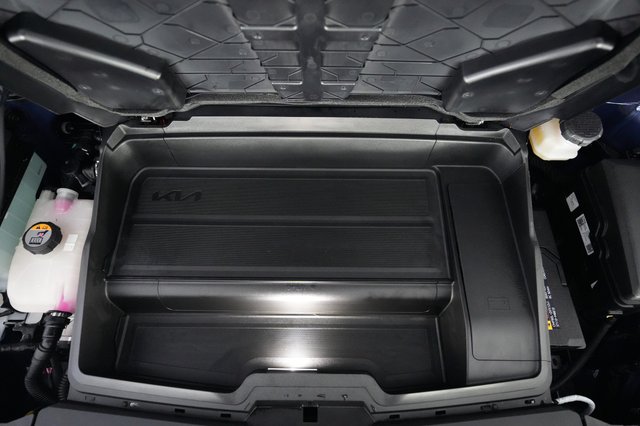 2023 Kia EV6 — photo 23 of 24