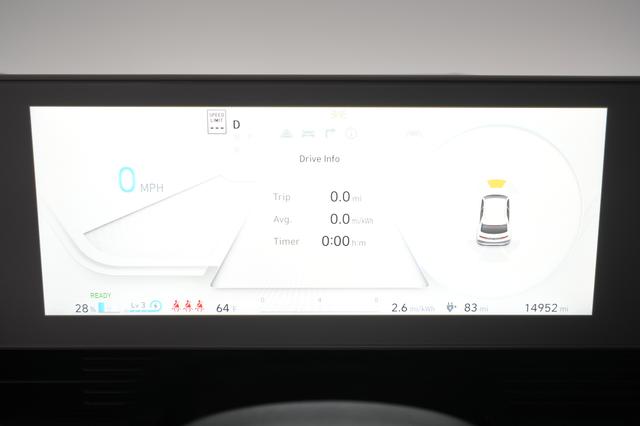 2023 Hyundai IONIQ 5 — photo 4 of 26