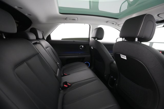 2023 Hyundai IONIQ 5 — photo 19 of 26