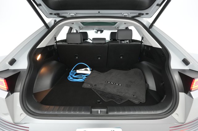 2023 Hyundai IONIQ 5 — photo 20 of 26