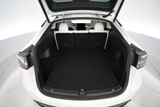 2022 Tesla Model Y — photo 6 of 26