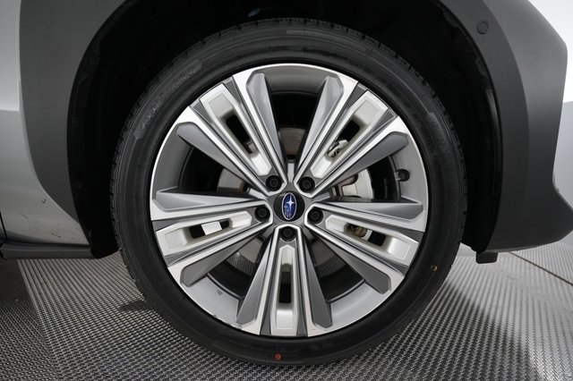 2023 Subaru Solterra — photo 14 of 22