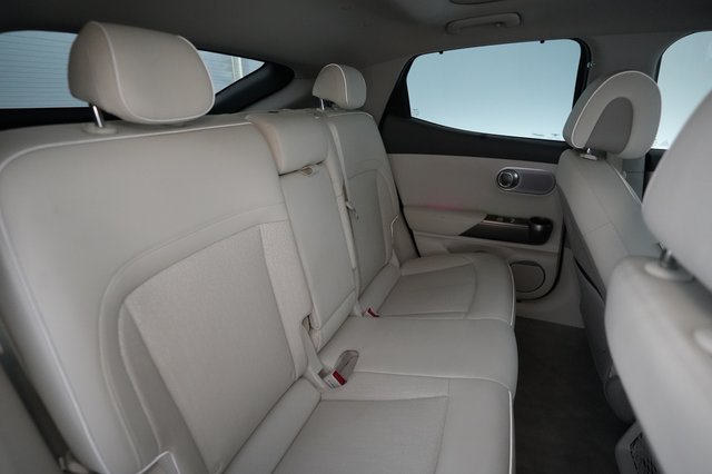 2023 Genesis GV60 — photo 4 of 19