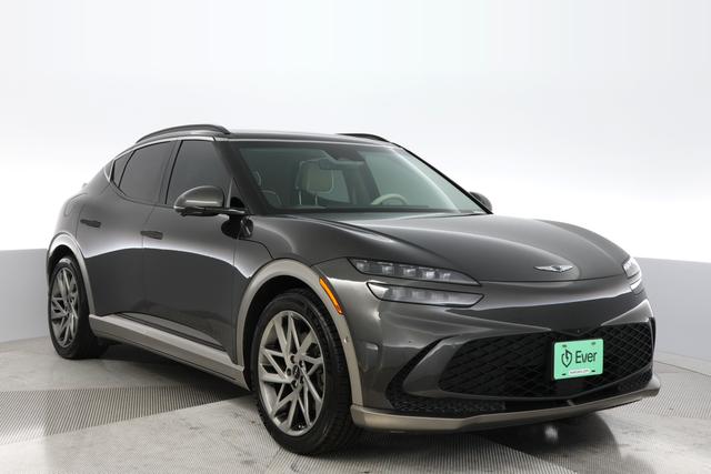 2023 Genesis GV60 — photo 9 of 37