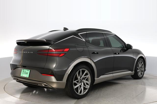 2023 Genesis GV60 — photo 2 of 37