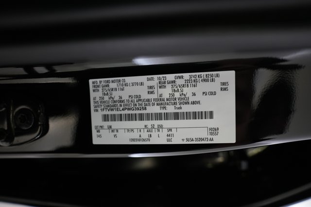 2023 Ford F-150 Lightning — photo 18 of 18