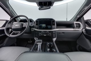 2023 Ford F-150 Lightning — photo 15 of 20