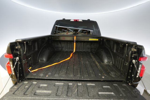 2023 Ford F-150 Lightning — photo 6 of 18