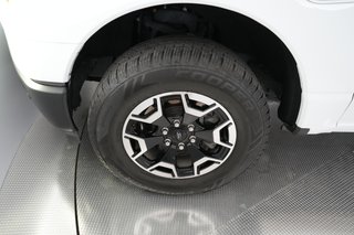 2023 Ford F-150 Lightning — photo 11 of 18