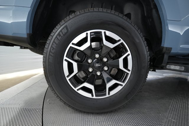 2023 Ford F-150 Lightning — photo 7 of 18