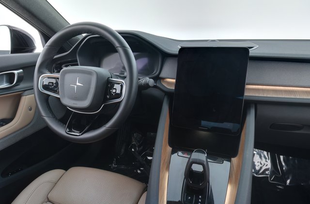 2021 Polestar 2 — photo 3 of 35