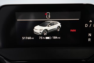 2023 Volkswagen ID.4 — photo 5 of 23