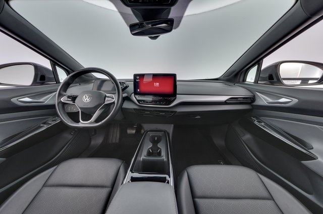2023 Volkswagen ID.4 — photo 21 of 23