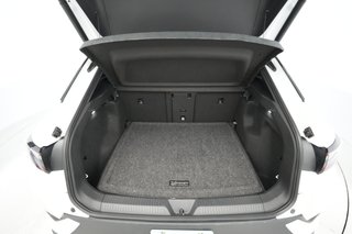 2023 Volkswagen ID.4 — photo 6 of 18