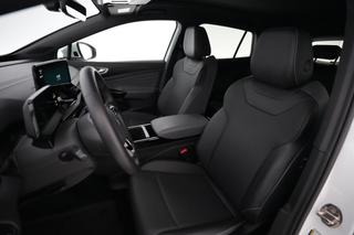 2023 Volkswagen ID.4 — photo 3 of 18