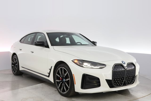 2023 BMW i4 — photo 10 of 25