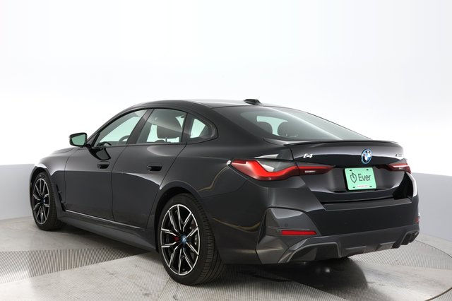 2023 BMW i4 — photo 11 of 23