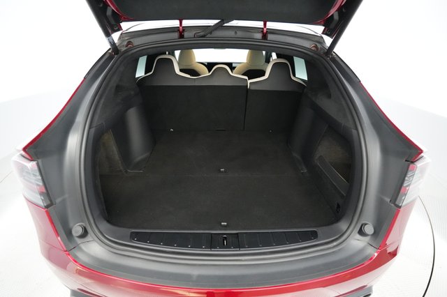 2023 Tesla Model X — photo 6 of 23