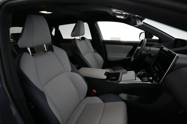 2023 Subaru Solterra — photo 16 of 18