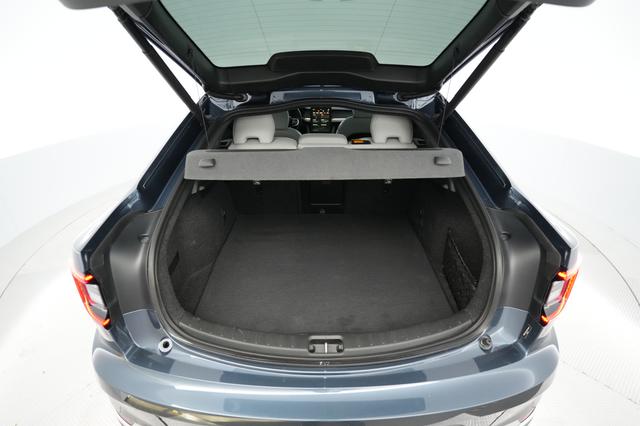 2023 Polestar 2 — photo 5 of 24